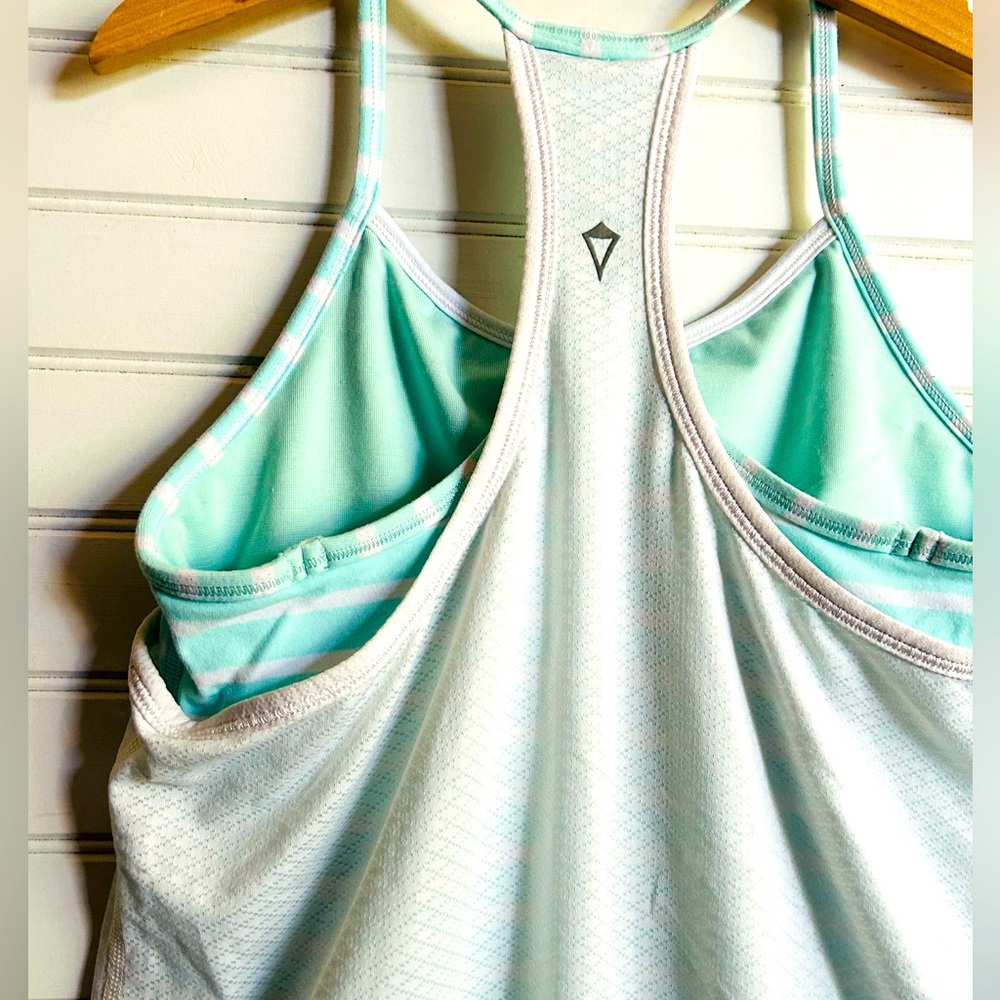 IVIVVA girls size 10 Double Dutch tank top